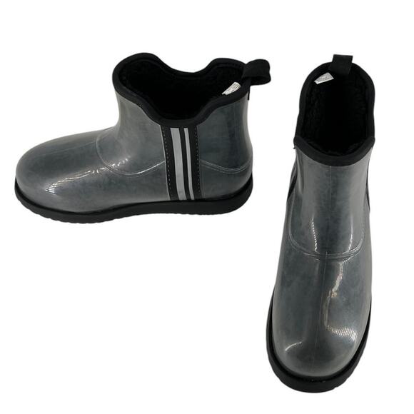 Time and Tru Clear Gray Faux Sherpa Lined Short Boots Women Size 8 - Picture 5 of 15